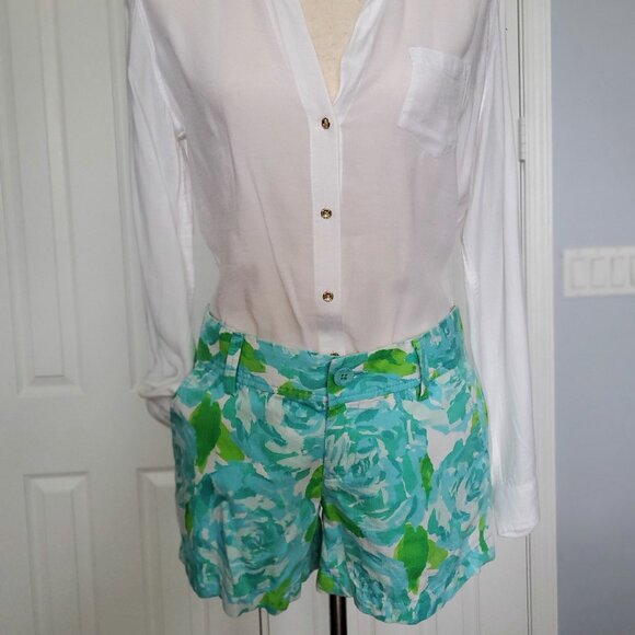 NWT Lilly Pulitzer Poolside Blue First Impression Callahan Short Sz 4 - Picture 1 of 13
